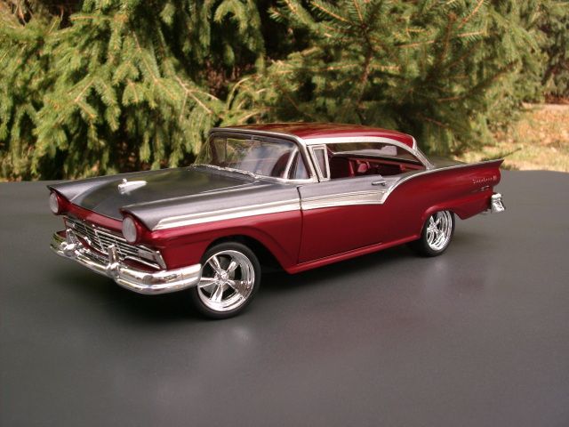 amt 57 ford fairlane